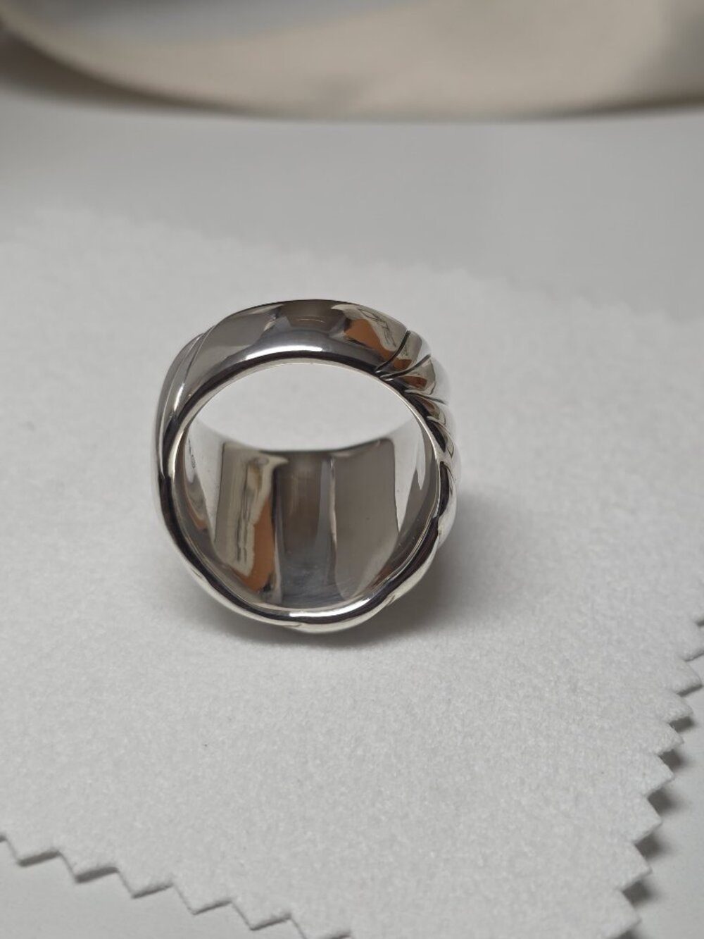 David Yurman Sculpted Cable Statement Ring 21mm Sterling Silver Size 7 - Picture 13 of 14